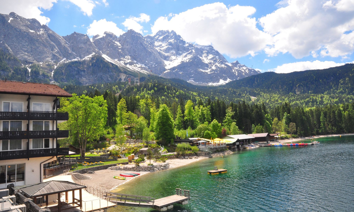 Eibsee Hotel